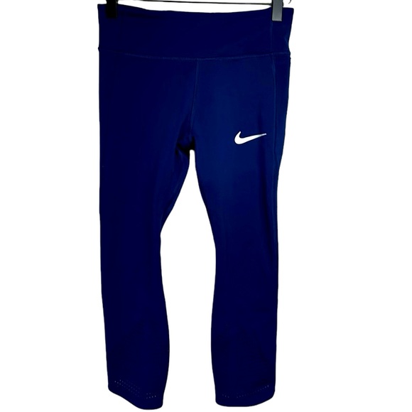 Nike Running Dri-Fit Tight Capri Length Laser Cut Leggings - Picture 2 of 10